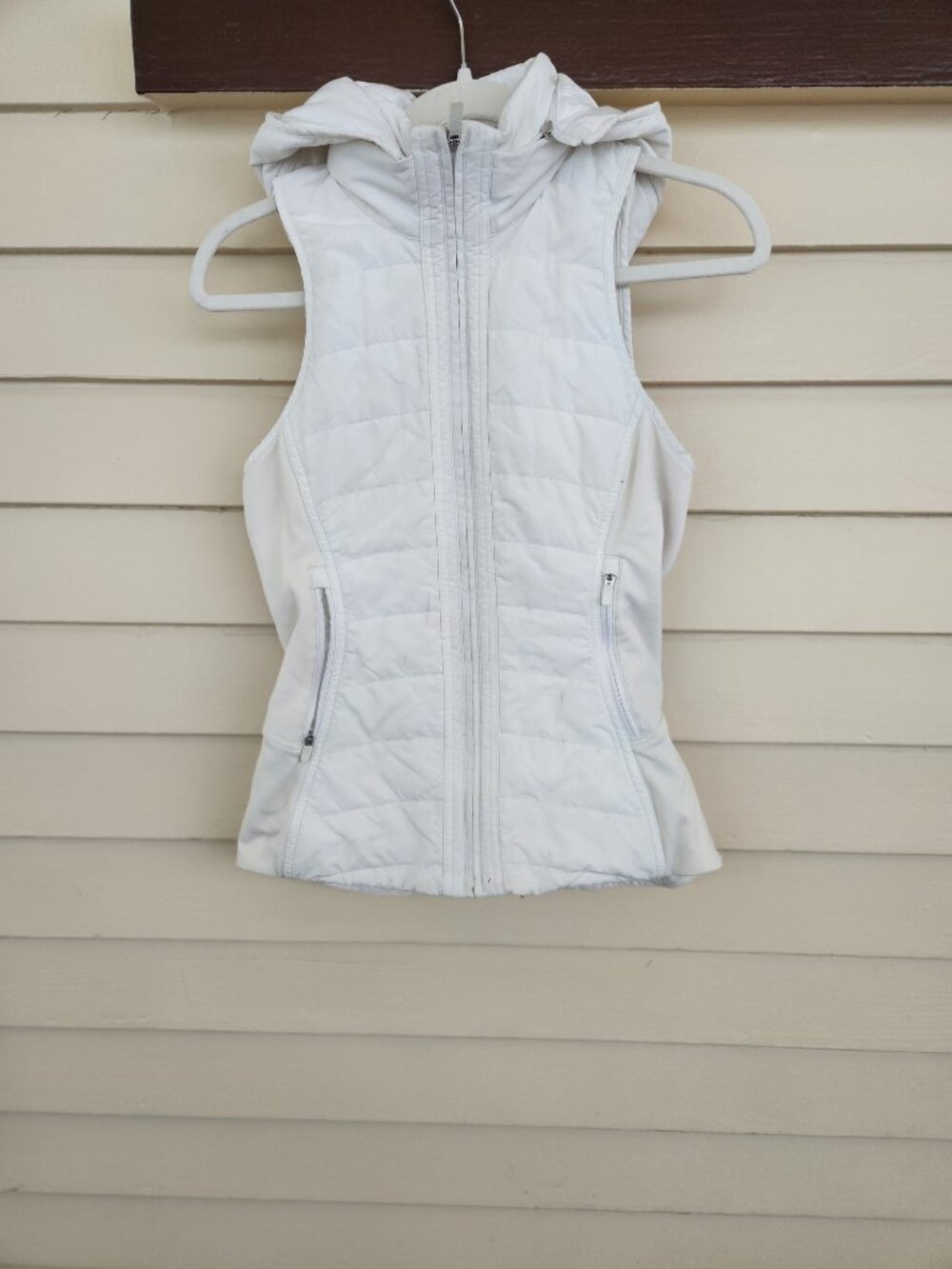 Lululemon Puffer Vest Removable Hood Size 4 White Fair - Picture 6 of 13